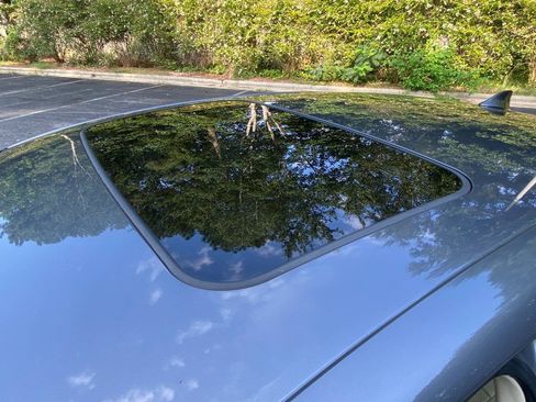 Used 2016 Lexus IS 200t RWD image 37