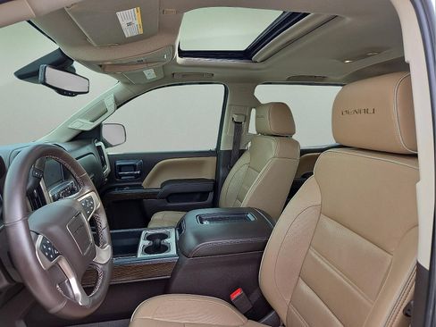 Used 2018 GMC Sierra 1500 Denali AWD/4WD image 9