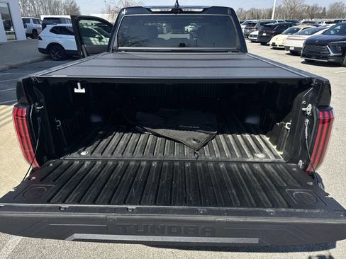 Used 2024 Toyota Tundra Limited AWD/4WD image 27