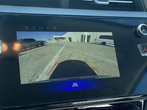 New 2027 Chevrolet Bolt LT w/ Comfort Package image 25