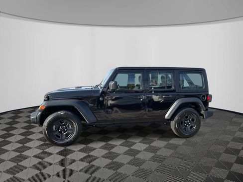 Used 2022 Jeep Wrangler Unlimited Sport image 4