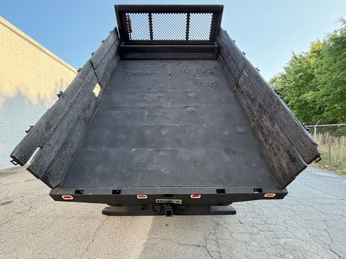 Used 2017 RAM 5500 Tradesman w/ Ambulance Prep Group RWD image 13