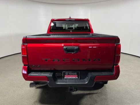 New 2026 Toyota Tacoma TRD Off-Road AWD/4WD image 4