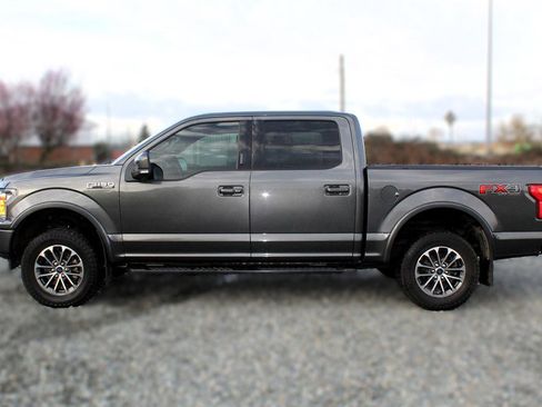 Used 2018 Ford F150 Lariat w/ Equipment Group 501A Mid image 4
