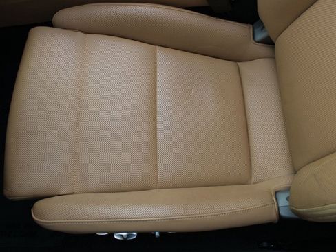 Used 2018 Porsche 718 Boxster image 28