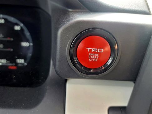 Used 2024 Toyota Tacoma TRD Sport image 20