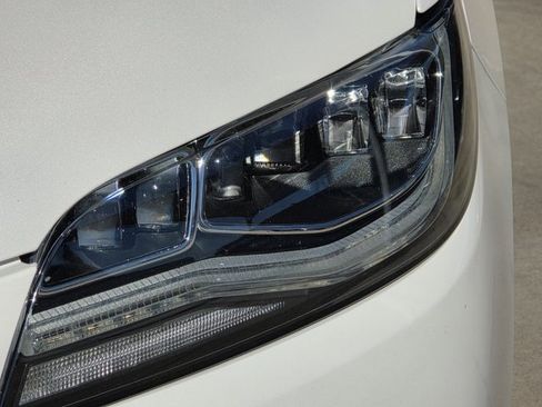 Used 2017 Lincoln MKZ Reserve w/ Luxury Package image 11