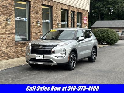 Used 2022 Mitsubishi Outlander SE