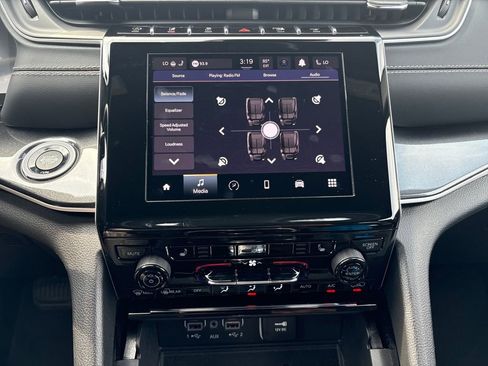 Used 2023 Jeep Grand Cherokee Altitude image 23