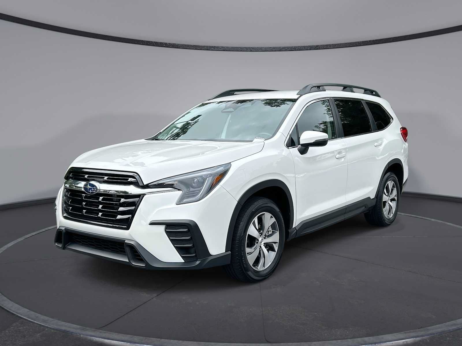 Used 2023 Subaru Ascent Premium AWD/4WD image 1