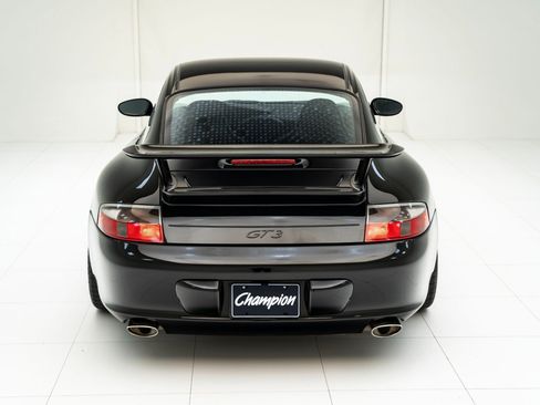 Used 2004 Porsche 911 GT3 RWD image 10
