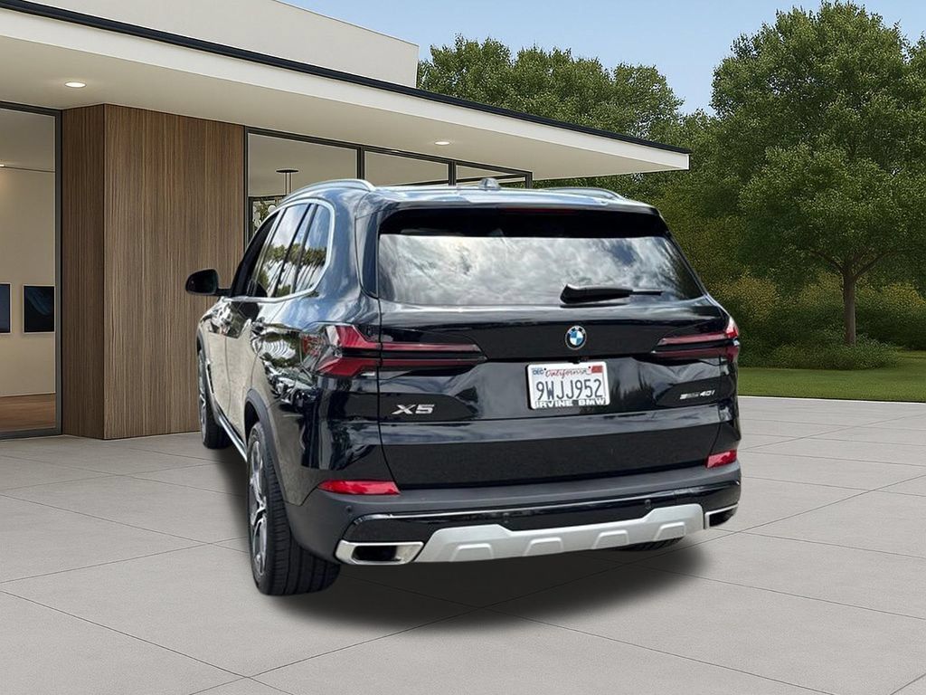 Used 2026 BMW X5 sDrive40i w/ Premium Package RWD image 11