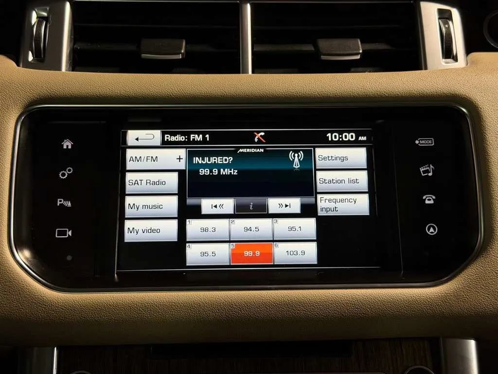 Used 2016 Land Rover Range Rover Sport Supercharged AWD/4WD image 42