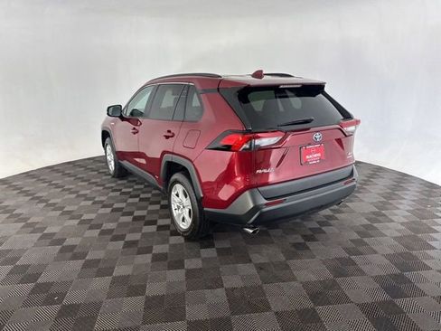 Used 2021 Toyota RAV4 XLE w/ XLE Grade Weather Package AWD/4WD image 7