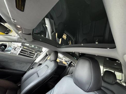 Used 2018 Tesla Model 3 Long Range RWD image 32