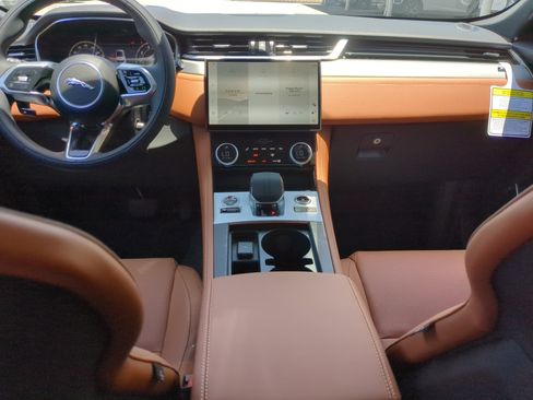 New 2026 Jaguar F-PACE R-Dynamic S image 16