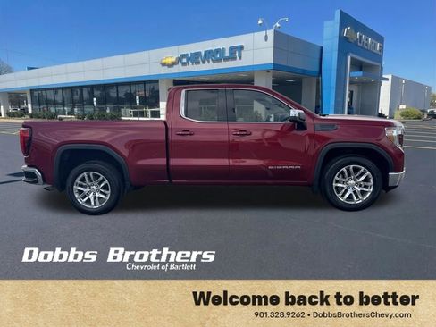 Used 2020 GMC Sierra 1500 SLE w/ SLE Value Package image 8