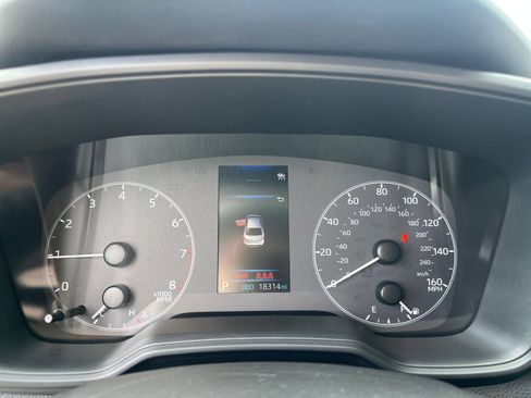 Used 2025 Toyota Corolla LE FWD image 35