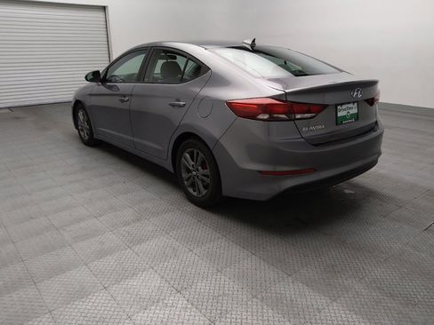 Used 2018 Hyundai Elantra SEL FWD image 5