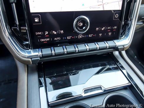 New 2026 GMC Yukon Denali Ultimate AWD/4WD image 22