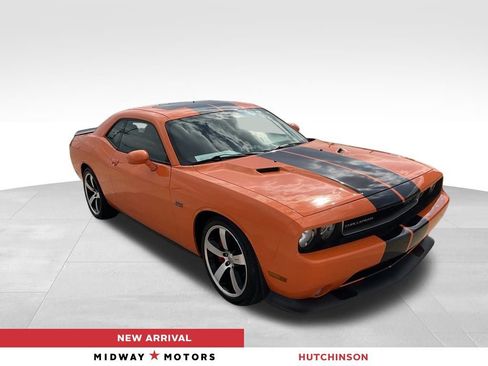 Used 2012 Dodge Challenger SRT8 w/ Premium Sound Group RWD image 1