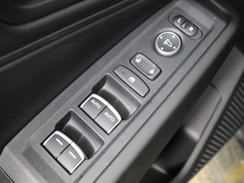 Used 2023 Honda Accord EX image 19