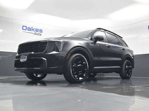 Certified 2025 Kia Sorento X-Line EX AWD/4WD image 42