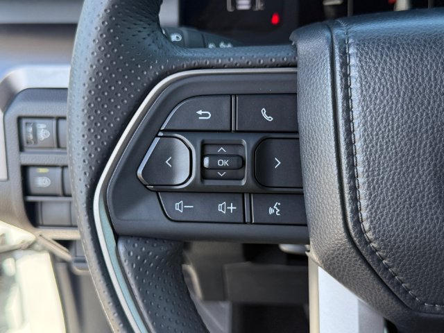 Used 2026 Toyota 4Runner SR5 AWD/4WD image 16