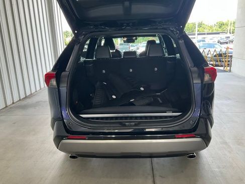 Used 2020 Toyota RAV4 XSE AWD/4WD image 19