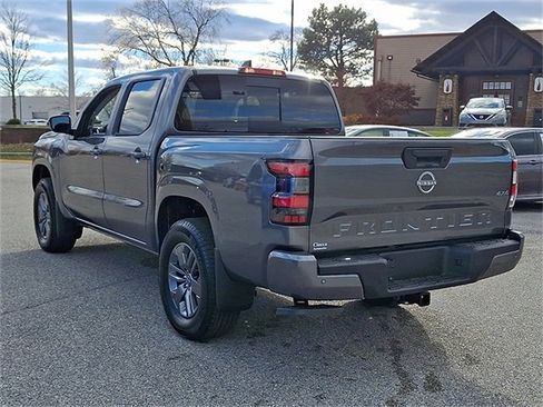 New 2026 Nissan Frontier SV w/ Tow Package image 25