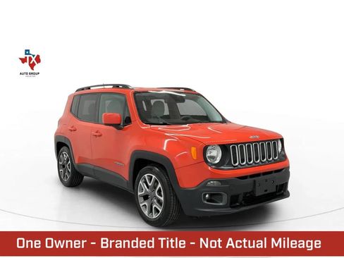 Used 2017 Jeep Renegade Latitude FWD image 51