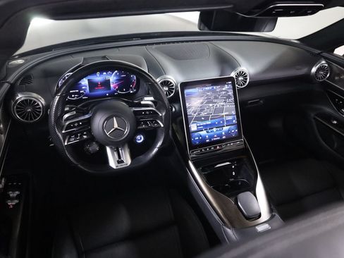 Certified 2022 Mercedes-Benz SL 55 AMG 4MATIC image 45