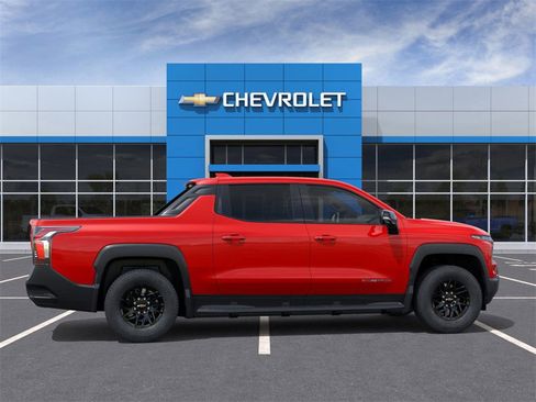 New 2025 Chevrolet Silverado EV LT image 5