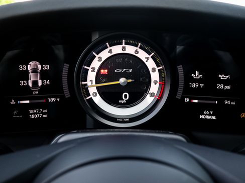 Used 2022 Porsche 911 GT3 image 21