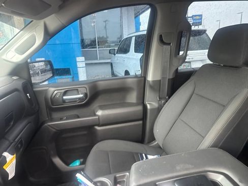 Used 2021 Chevrolet Silverado 1500 Custom AWD/4WD image 15