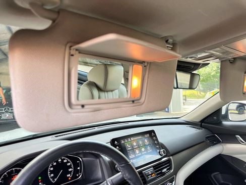 Used 2018 Honda Accord EX-L image 59
