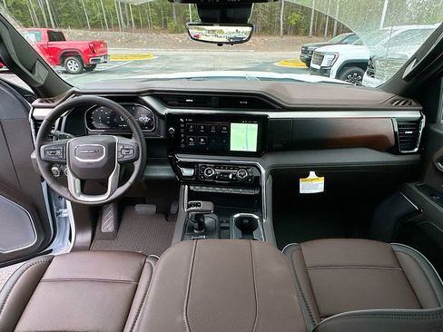 New 2026 GMC Sierra 1500 Denali w/ Denali Reserve Package image 3