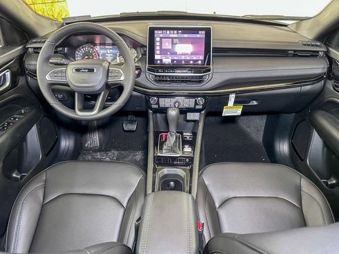 New 2026 Jeep Compass Limited image 22