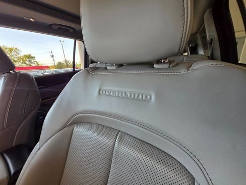 Used 2021 Jeep Grand Cherokee L Overland image 24