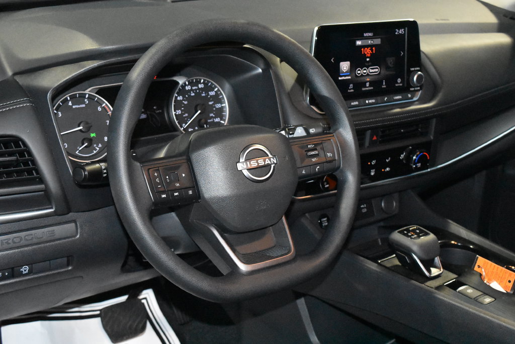 Certified 2026 Nissan Rogue S AWD/4WD image 2