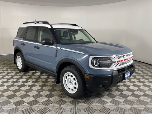 New 2025 Ford Bronco Sport Heritage w/ Convenience Package image 6