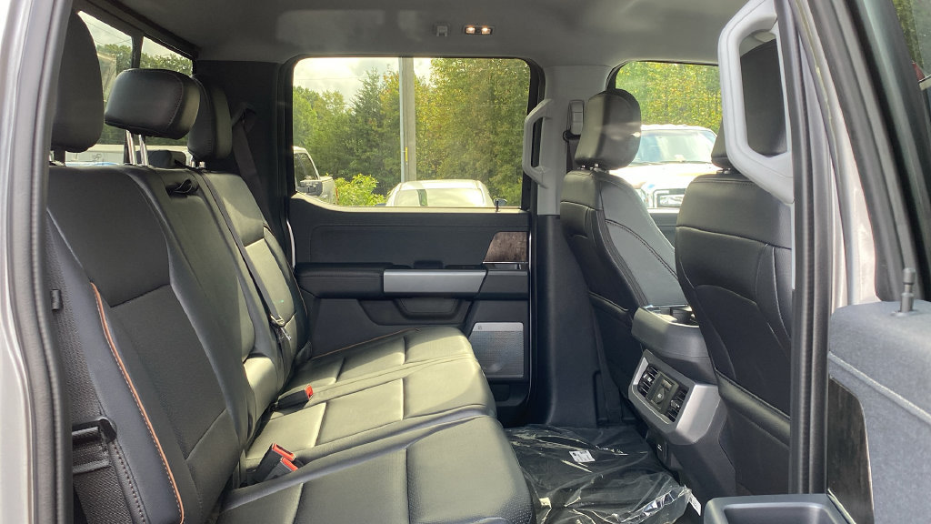 New 2027 Ford F350 Lariat w/ Lariat Premium Package AWD/4WD image 13