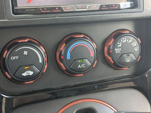 Used 2007 Honda Element SC image 22