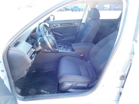 Used 2023 Honda Civic EX image 13