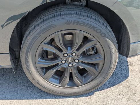 Used 2023 Ford Edge SE w/ Black Appearance Package AWD/4WD image 25
