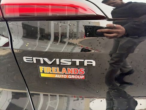 Used 2024 Buick Envista Sport Touring image 10