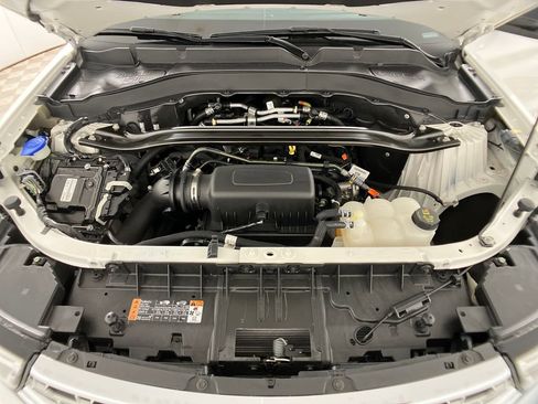 Certified 2022 Ford Explorer Limited w/ Limited Technology Package image 33