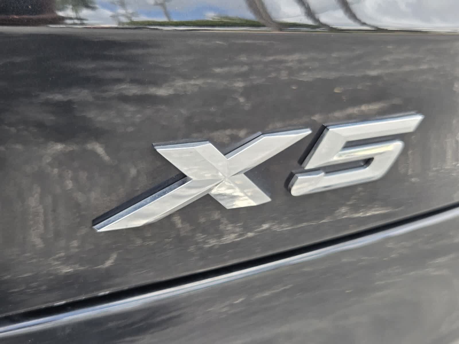 Used 2024 BMW X5 xDrive40i w/ Premium Package AWD/4WD image 16