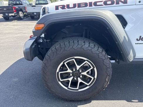 Used 2025 Jeep Wrangler Unlimited Rubicon AWD/4WD image 20
