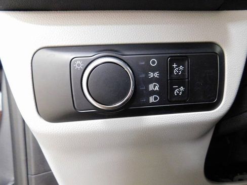 Used 2025 Ford Escape Active image 20